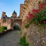 Confort ! Calme, Climatisation, Vue Degagee, ,parking Gratuit, Ascenseur, Wifi Lejlighed Carcassonne