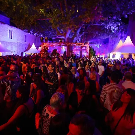 Tout Confort ! Calme, Climatisation, Vue Degagee, ,parking Gratuit, Ascenseur, Wifi