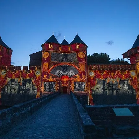 Confort ! Calme, Climatisation, Vue Degagee, ,parking Gratuit, Ascenseur, Wifi Apartment Carcassonne