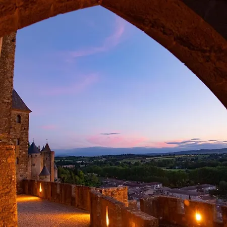 Confort ! Calme, Climatisation, Vue Degagee, ,parking Gratuit, Ascenseur, Wifi Lejlighed