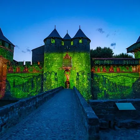 Confort ! Calme, Climatisation, Vue Degagee, ,parking Gratuit, Ascenseur, Wifi Apartment