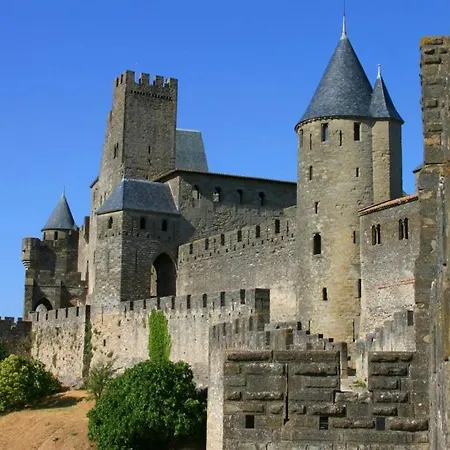Appartement Tout Confort ! Calme, Climatisation, Vue Degagee, ,parking Gratuit, Ascenseur, Wifi Carcassonne
