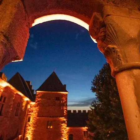 Appartement Tout Confort ! Calme, Climatisation, Vue Degagee, ,parking Gratuit, Ascenseur, Wifi Carcassonne